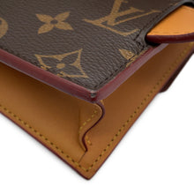 将图像加载到图库查看器中,LOUIS VUITTON ★SPadlock belt pouch BrownM44667 Monogram Size PM