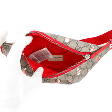 将图像加载到图库查看器中,GUCCI Children's GG Supreme Crossbody Bag in Peter Rabbit Brown/Red502095 GG Supreme