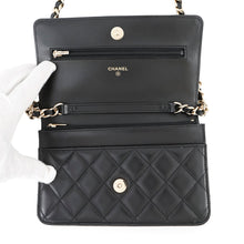 将图像加载到图库查看器中,CHANEL Chain wallet with Bag Charm BlackAP1960 Lambskin/Faux Pearl /Rhinestone