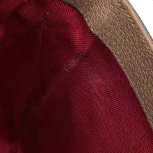 将图像加载到图库查看器中,GUCCI GG Supreme messenger bag Red658542 GG Supreme Leather