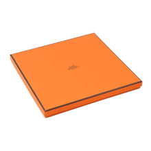 Load image into Gallery viewer, HERMES Scarf Carre 《Carre on the Grass》 Size 90 Green/Yellow/MauveH004181S Silk100%