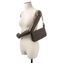 将图像加载到图库查看器中,LOUIS VUITTON Pochette Accessoires BrownM82766 Monogram