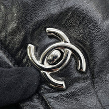 将图像加载到图库查看器中,CHANEL Matelasse Beijing 2in1 Backpack Black Leather