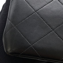将图像加载到图库查看器中,CHANEL Matelasse Double Face Chainshoulder Black Lambskin