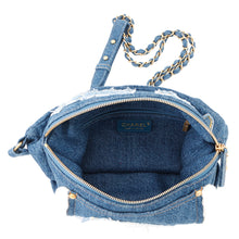 将图像加载到图库查看器中,CHANEL CC Logo Waist Bag Blue Denim