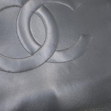 将图像加载到图库查看器中,CHANEL CC Logo Chain Tote Black Lambskin