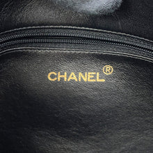 将图像加载到图库查看器中,CHANEL CC Logo Chain Tote Black Lambskin