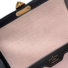 Load image into Gallery viewer, LOUIS VUITTON Papillon Trunk BlackM58655 Epi Leather