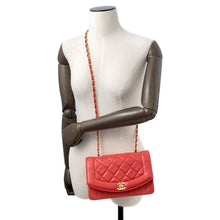 将图像加载到图库查看器中,CHANEL Diana ChainShoulder Bag RedA01164 Lambskin Size 22