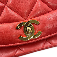 Load image into Gallery viewer, CHANEL Diana ChainShoulder Bag RedA01164 Lambskin Size 22
