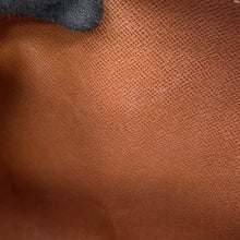 Load image into Gallery viewer, LOUIS VUITTON Papillon Comme des Garçons collaboration BrownM40266 Monogram Size 26