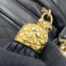 将图像加载到图库查看器中,CHANEL Matelasse ChainShoulder Fringe Black Lambskin