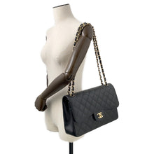 将图像加载到图库查看器中,CHANEL Matelasse W Flap ChainShoulder Bag BlackA58600 Caviar Leather Size 30