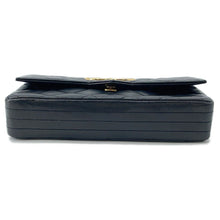 将图像加载到图库查看器中,CHANEL Matelasse ChainShoulder Bag Black Lambskin