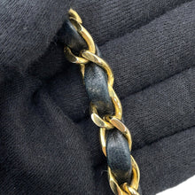 将图像加载到图库查看器中,CHANEL Matelasse ChainShoulder Bag Black Lambskin