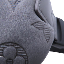 将图像加载到图库查看器中,LOUIS VUITTON Discovery・Bumbag GrayM46108 Monogram Shadow Size PM