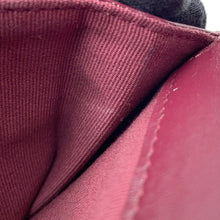 将图像加载到图库查看器中,CHANEL Matelasse Compact Wallet BurgundyAP4806 Caviar Leather