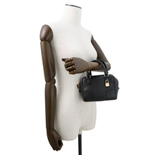 将图像加载到图库查看器中,LOEWE Amazona Square BlackA039N21X01 Leather Size 16