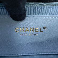 将图像加载到图库查看器中,CHANEL Matelasse Hobo Shoulder Bag Light BlueAS5339 Denim