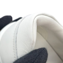 将图像加载到图库查看器中,CHANEL CC Logo Sneakers White/PinkG39978 Leather Size 35