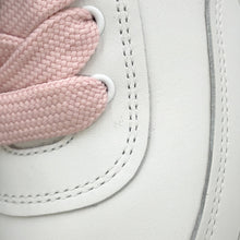 将图像加载到图库查看器中,CHANEL CC Logo Sneakers White/PinkG39978 Leather Size 35