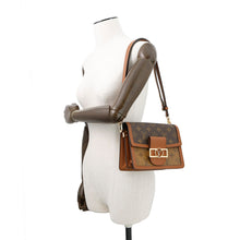 Load image into Gallery viewer, LOUIS VUITTON Dauphine NoirM45959 Monogram Reverse Canvas Size MINI