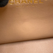 将图像加载到图库查看器中,CHANEL Matelasse Top Handle 2-Way Chain Shoulder Bag BeigeAS4023 Shiny Lambskin Size Small