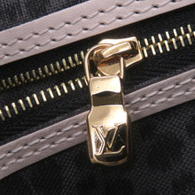 将图像加载到图库查看器中,LOUIS VUITTON Neverfull claimM45819 Monogram Wild at Heart Size MM