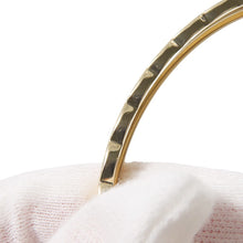 Load image into Gallery viewer, CHANEL Coco Crush Collection Bracelet Size LJ13221 18K Yellow Gold