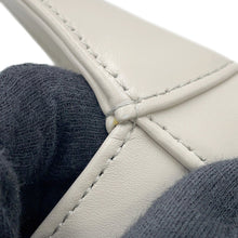 将图像加载到图库查看器中,GUCCI Jackie White782849 Leather Size Small