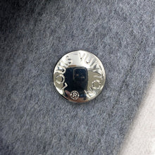 Load image into Gallery viewer, LOUIS VUITTON Double-faced Cape Sleeve Coat Size 38 Gray1AFSHX Wool 99% Silk1%