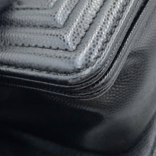 将图像加载到图库查看器中,CHANEL Boy Chanel ChainShoulder Bag BlackA67085 Caviar Leather Size 20