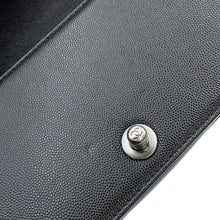 将图像加载到图库查看器中,CHANEL Boy Chanel ChainShoulder Bag BlackA67085 Caviar Leather Size 20