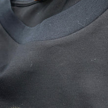 Load image into Gallery viewer, LOUIS VUITTON Glow Signature T-Shirt 2025 Model Size S Black1AHIL8 Cotton100%