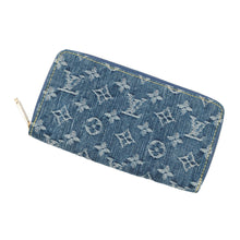 Load image into Gallery viewer, LOUIS VUITTON Zippy Wallet BlueM95341 Monogram Denim