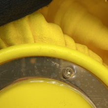 将图像加载到图库查看器中,LOEWE Bracelet Pouch YellowA912P84X02 Leather