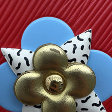 将图像加载到图库查看器中,LOUIS VUITTON Twist CoquelicotM54859 Epi Leather Size MM