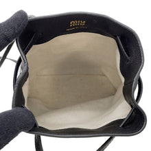 将图像加载到图库查看器中,MIUMIU Mini bag Black5NF460 Leather
