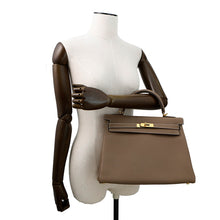 Load image into Gallery viewer, HERMES Kelly Retourne Etoupe Togo Leather Size 32