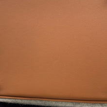 Load image into Gallery viewer, HERMES Picotin Lock Grease Pale/Gold Felt Size PM