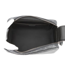 将图像加载到图库查看器中,LOUIS VUITTON Dop kit NoirM46354 Monogram Eclipse