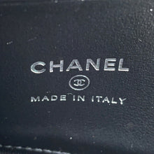 将图像加载到图库查看器中,CHANEL Matelasse compact wallet BlackAP3997 Calf Leather