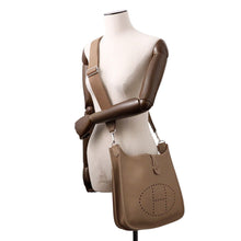 Load image into Gallery viewer, HERMES Evelyne 3 Etoupe Taurillon Clemence Size PM