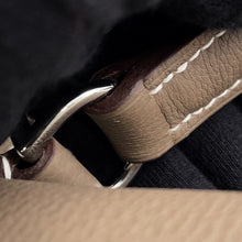 Load image into Gallery viewer, HERMES Maxi Kelly Etoup Togo Leather Size 42