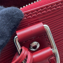 Load image into Gallery viewer, LOUIS VUITTON Alma Car mineM4058E Epi Leather Size PM