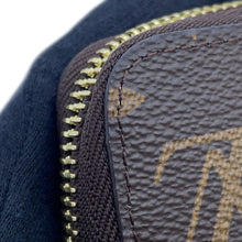 将图像加载到图库查看器中,LOUIS VUITTON Zippy Wallet FuchsiaM41895 Monogram