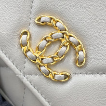 将图像加载到图库查看器中,CHANEL CHANEL19 Chain wallet GrayAP0957 Lambskin