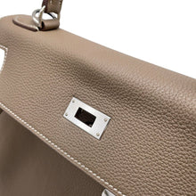 Load image into Gallery viewer, HERMES Kelly Retourne Etoupe Togo Leather Size 28