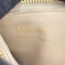 Load image into Gallery viewer, LOEWE Knot Coin Card Holder Light oatsCEM1Z40X04 Shiny Nappa Calf Leather