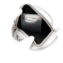 将图像加载到图库查看器中,MIUMIU Matelassé Round Shoulder Bag Silver5BH191 Leather